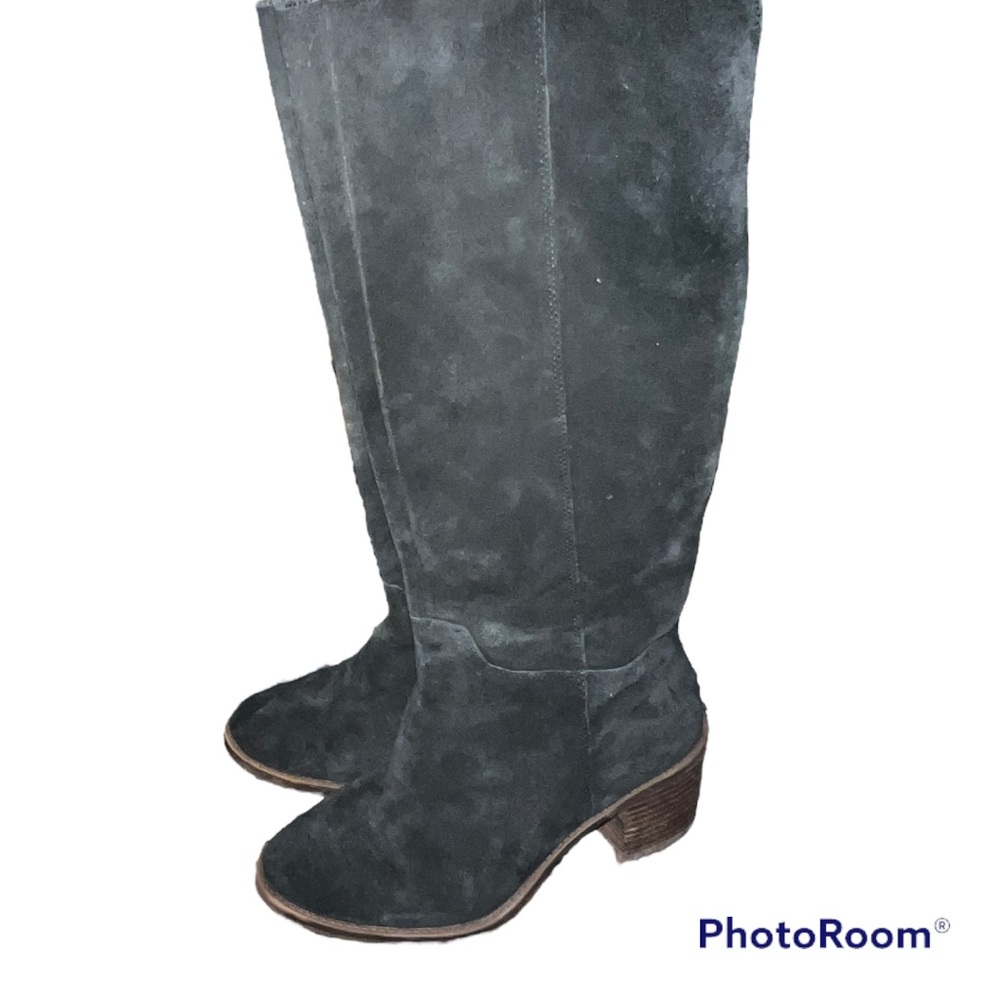 Lucky Brand black Suede boot